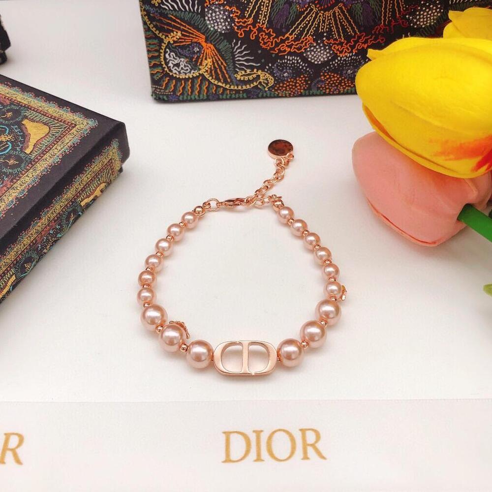 Christian Dior 30 Montaigne Pink Pearl Bracelet - Picture 5 of 5